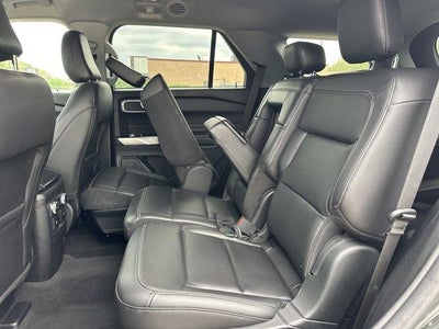 2022 Ford Explorer XLT 4WD