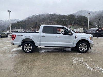 2022 Ford F-150 XLT 4WD SuperCrew 5.5' Box