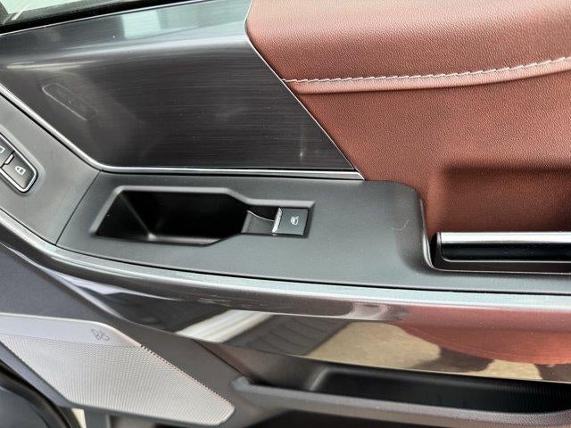 2023 Ford F-150 LARIAT 4WD SuperCrew 5.5' Box