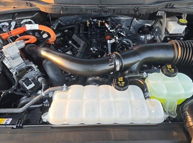 2024 Ford F-150 XLT 4WD SuperCrew 5.5' Box