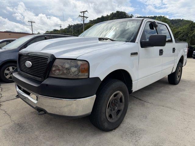 2006 Ford F-150 4WD SuperCrew Styleside 5-1/2 Ft Box XLT