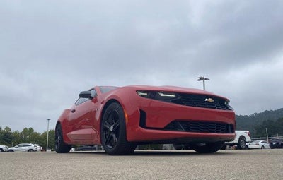 2023 Chevrolet Camaro 2dr Coupe 1LT