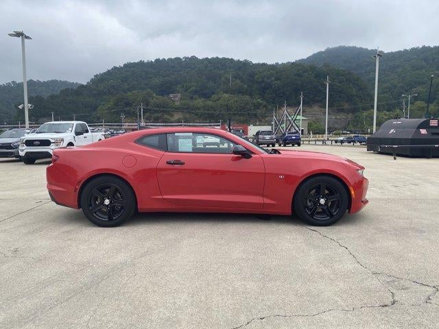 2023 Chevrolet Camaro 2dr Coupe 1LT