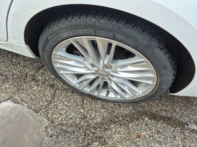 2024 Cadillac CT4 4dr Sdn Premium Luxury