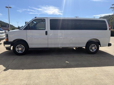 2025 Chevrolet Express Passenger 3500 Extended Wheelbase Rear-Wheel Drive 1LT
