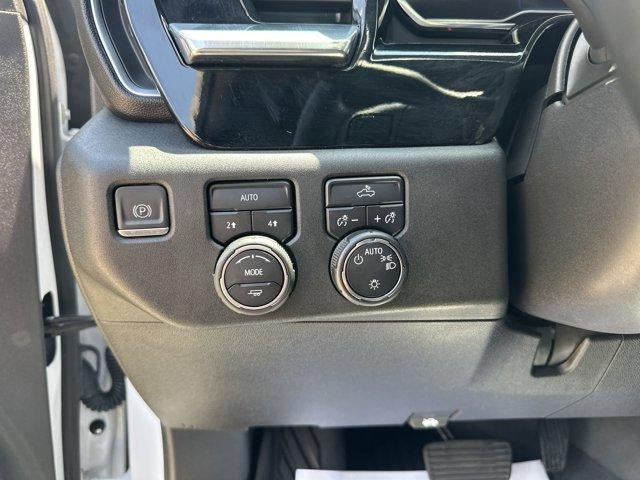 2023 Chevrolet Silverado 1500 Crew Cab Short Box 4-Wheel Drive LT 2FL