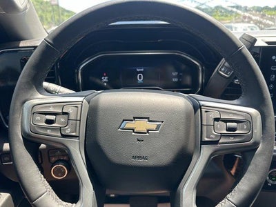 2023 Chevrolet Silverado 1500 Crew Cab Short Box 4-Wheel Drive LT 2FL