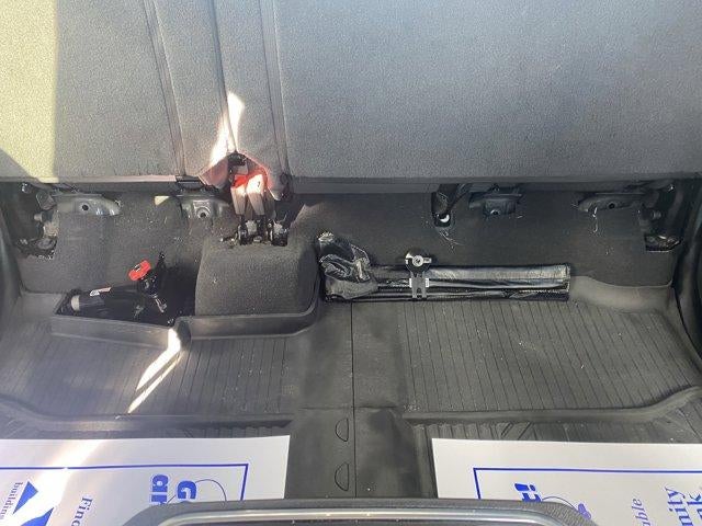 2023 Chevrolet Silverado 1500 Crew Cab Short Box 4-Wheel Drive LT 1LT