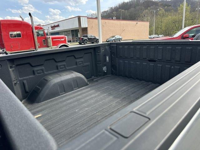 2024 Chevrolet Silverado 1500 Crew Cab Short Box 4-Wheel Drive High Country