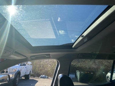 2023 GMC Acadia FWD SLT