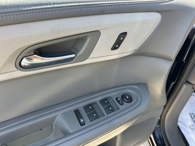 2015 Chevrolet Traverse FWD LS