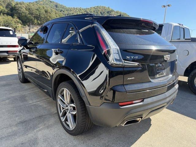 2021 Cadillac XT4 AWD 4dr Sport