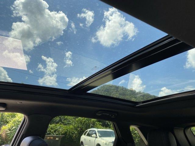 2022 Cadillac XT5 AWD 4dr Premium Luxury