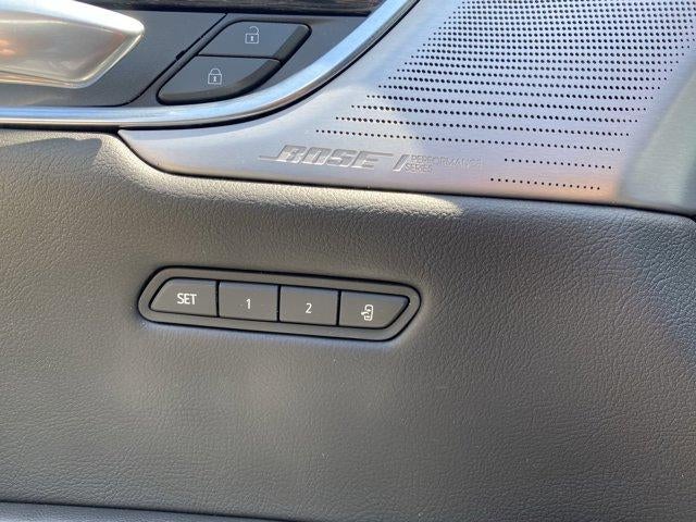 2022 Cadillac XT5 AWD 4dr Premium Luxury