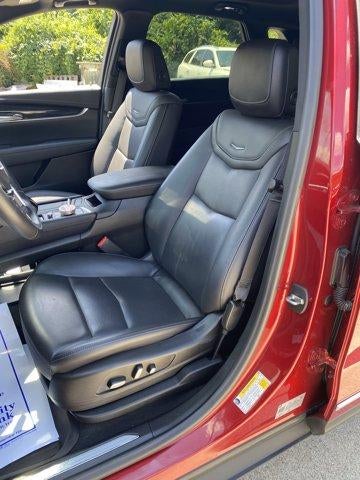 2022 Cadillac XT5 AWD 4dr Premium Luxury