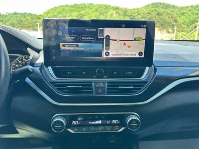 2023 Nissan Altima 2.0 SR Sedan