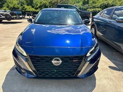 2023 Nissan Altima 2.0 SR Sedan