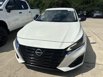 2025 Nissan Altima SV FWD
