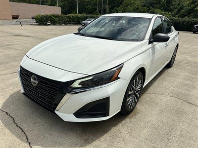 2025 Nissan Altima SV FWD