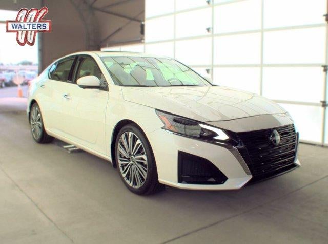 2023 Nissan Altima 2.5 SL Sedan