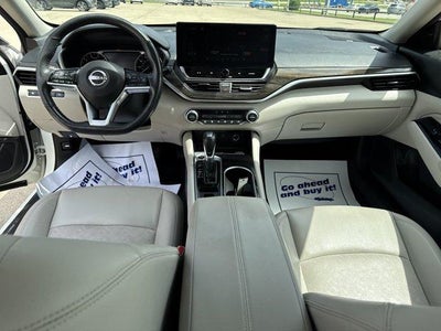 2023 Nissan Altima 2.5 SL Sedan