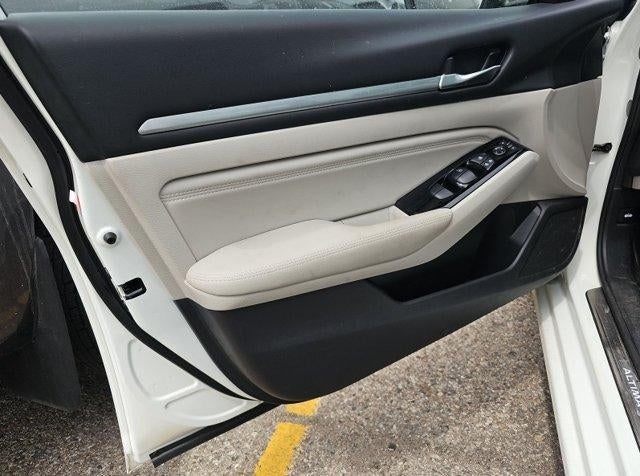 2023 Nissan Altima 2.5 SL Sedan
