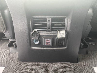 2024 Nissan Titan 4x4 Crew Cab SV