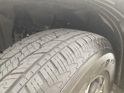 2024 Nissan Titan 4x4 Crew Cab SV