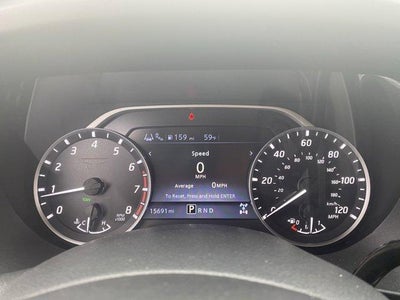 2024 Nissan Titan 4x4 Crew Cab SV