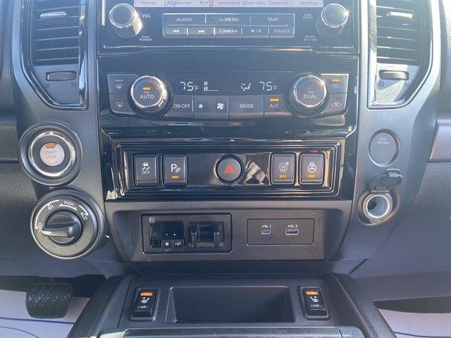 2022 Nissan Titan 4x4 Crew Cab PRO-4X