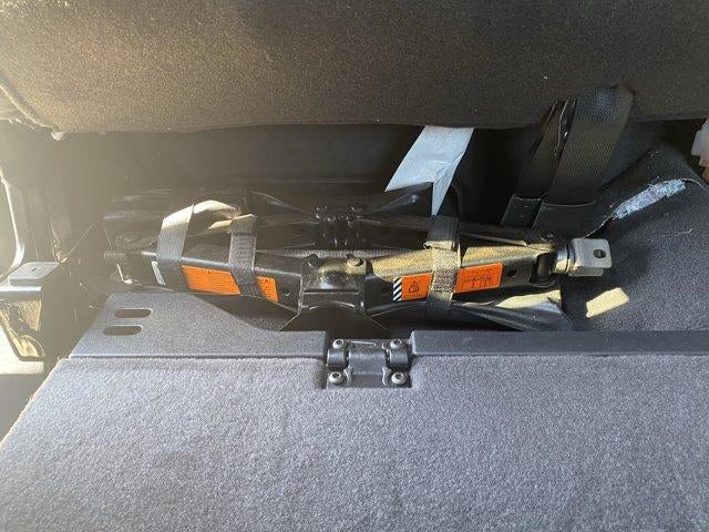 2022 Nissan Titan 4x4 Crew Cab PRO-4X