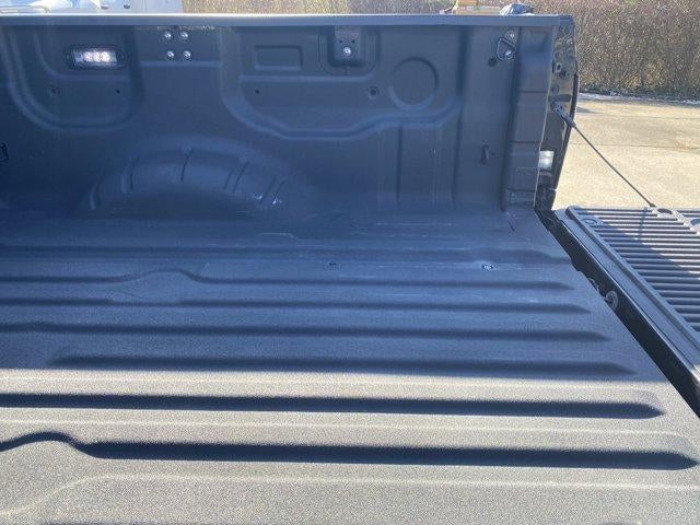 2022 Nissan Titan 4x4 Crew Cab PRO-4X