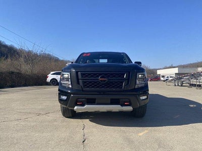 2022 Nissan Titan 4x4 Crew Cab PRO-4X
