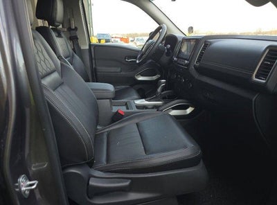 2024 Nissan Frontier Crew Cab 4x2 SL