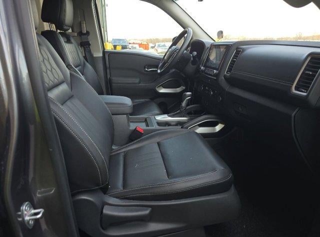 2024 Nissan Frontier Crew Cab 4x2 SL