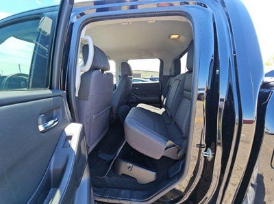 2022 Nissan Frontier Crew Cab 4x4 SV Auto
