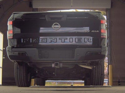 2022 Nissan Frontier Crew Cab 4x4 SV Auto