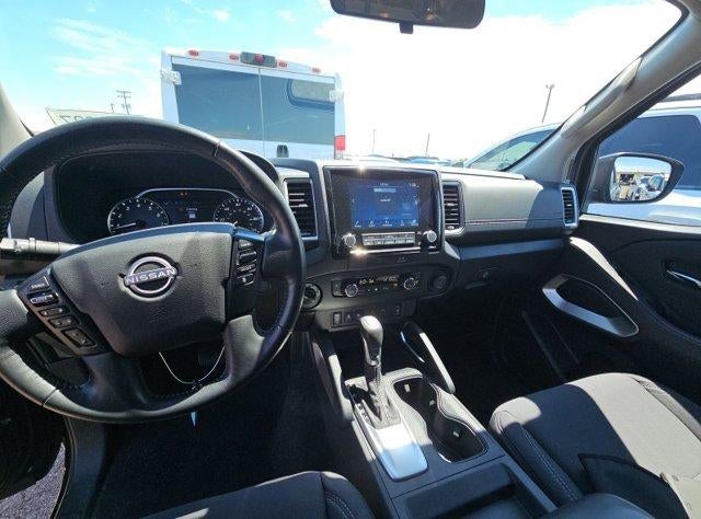 2022 Nissan Frontier Crew Cab 4x4 SV Auto