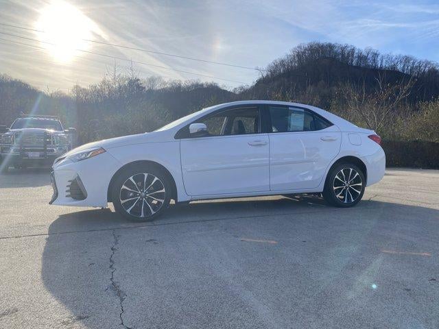 2018 Toyota Corolla SE CVT (Natl)