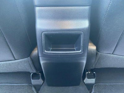 2018 Toyota Corolla SE CVT (Natl)