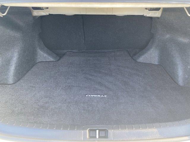 2018 Toyota Corolla SE CVT (Natl)