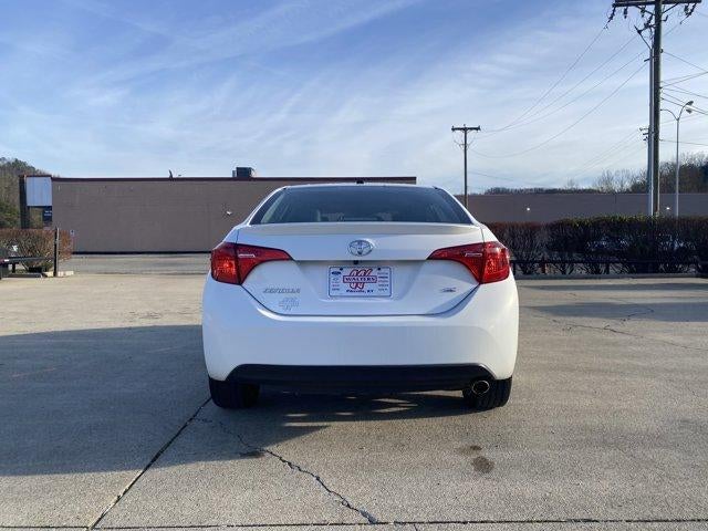 2018 Toyota Corolla SE CVT (Natl)