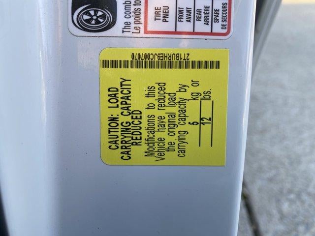 2018 Toyota Corolla SE CVT (Natl)