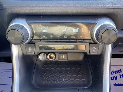 2024 Toyota RAV4 LE AWD (Natl)