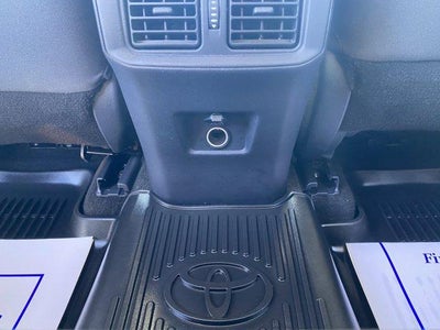 2024 Toyota RAV4 LE AWD (Natl)