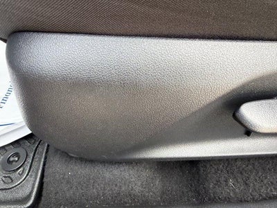 2023 Toyota RAV4 LE AWD (Natl)