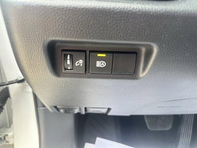 2025 Toyota RAV4 XLE AWD (Natl)