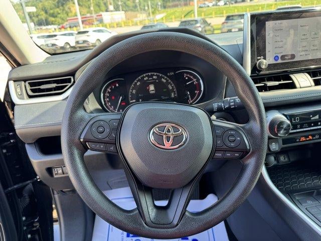 2025 Toyota RAV4 XLE AWD (Natl)