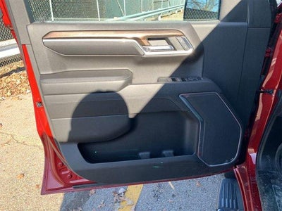 2022 Chevrolet Silverado 1500 Crew Cab Standard Box 4-Wheel Drive LT