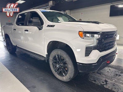 2023 Chevrolet Silverado 1500 Crew Cab Short Box 4-Wheel Drive LT Trail Boss